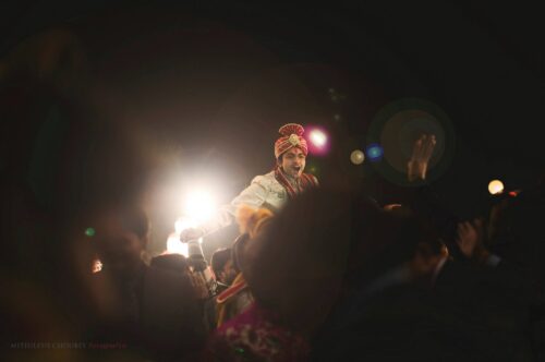A moment capture during a wedding event by Mumbai based Photographer Mithilesh Choubey